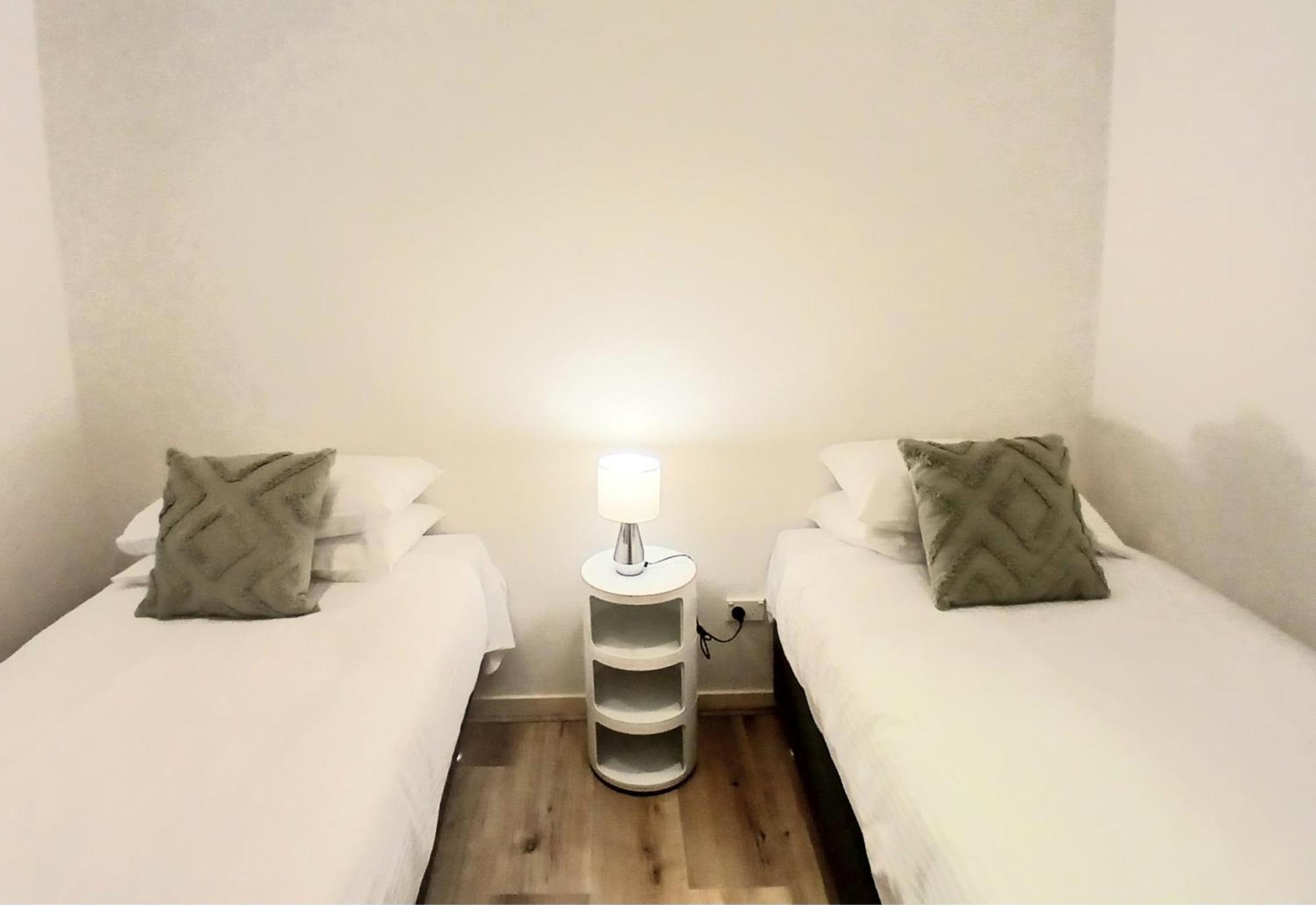 מלבורן Readyset Apartments At Liberty מראה חיצוני תמונה
